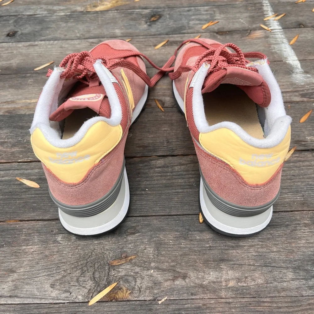 Women’s Vintage New Balance 574 size 9.5 - Picture 5 of 6